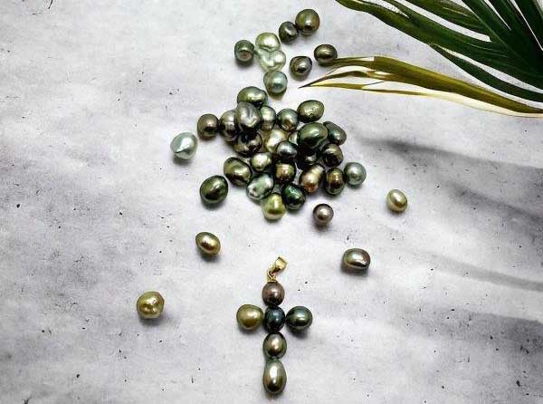 arc-en-ciel-bora-bora-loose-pearls-12