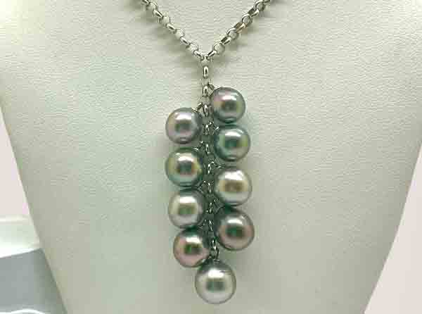 arc-en-ciel-bora-bora-pendants-06