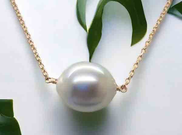 arc-en-ciel-bora-bora-pendants-31