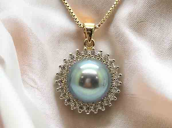 arc-en-ciel-bora-bora-pendants-64