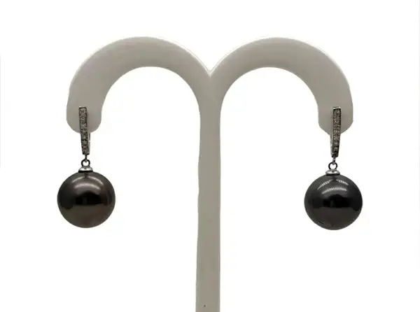 Boucles d’oreilles en perles de Tahiti Arc en Ciel Bora Bora — vue 9