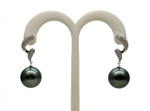 Boucles d’oreilles en perles de Tahiti Arc en Ciel Bora Bora — vue 10