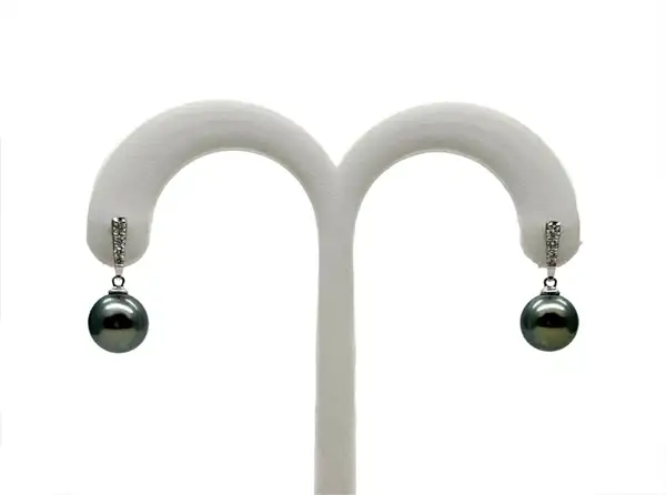 Boucles d’oreilles en perles de Tahiti Arc en Ciel Bora Bora — vue 11