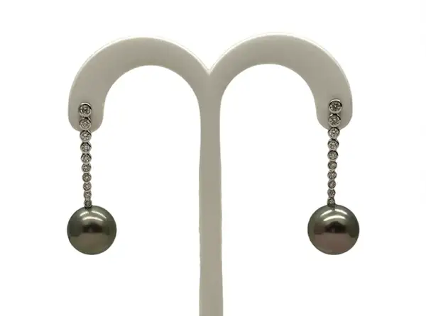Boucles d’oreilles en perles de Tahiti Arc en Ciel Bora Bora — vue 8