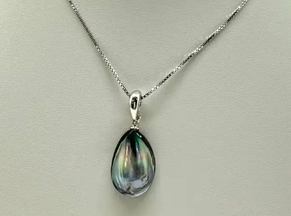 Bijoux en mabés de Tahiti Arc en Ciel Bora Bora — vue 10