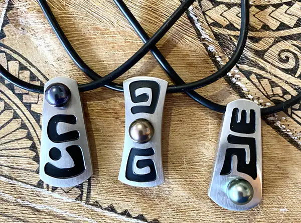 Pendentifs homme en perles de Tahiti Arc en Ciel Bora Bora — vue 20