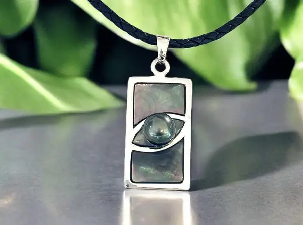 Pendentifs homme en perles de Tahiti Arc en Ciel Bora Bora — vue 44