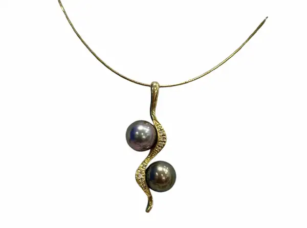 Pendentifs en perles de Tahiti Arc en Ciel Bora Bora — vue 88