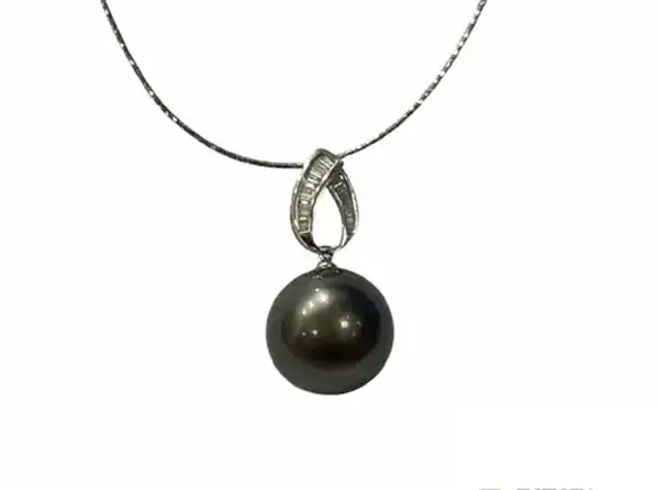Pendentifs en perles de Tahiti Arc en Ciel Bora Bora — vue 8