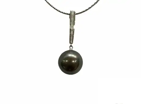Pendentifs en perles de Tahiti Arc en Ciel Bora Bora — vue 12