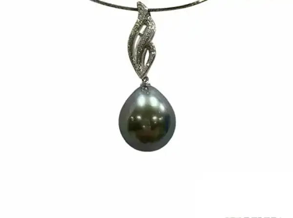 Pendentifs en perles de Tahiti Arc en Ciel Bora Bora — vue 18