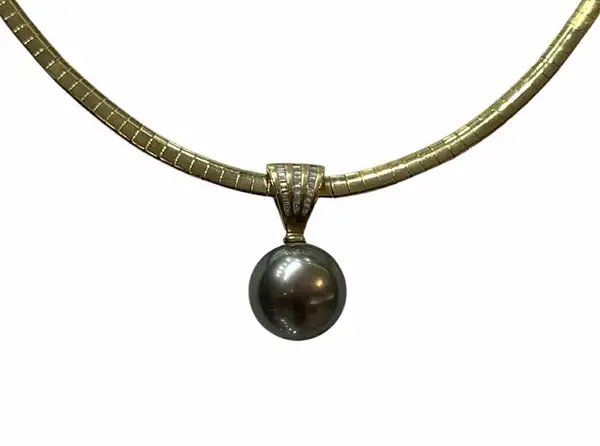 Pendentifs en perles de Tahiti Arc en Ciel Bora Bora — vue 48