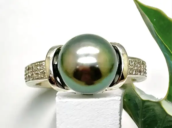 bague-or-blanc-arc-en-ciel-bora-bora-perles-noires-bijouterie-boutique
