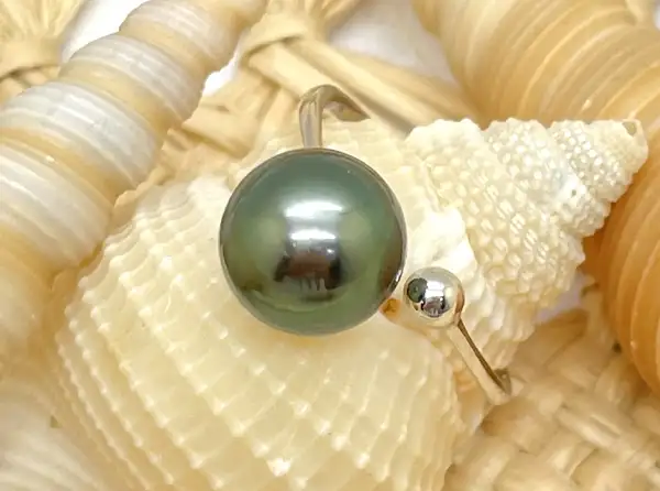 bague-or-blanc-boutique-bijouterie-noires-bora-bora-arc-en-ciel-perles