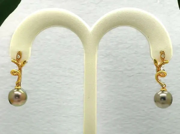 boucles-oreilles-or-jaune-bijouterie-bora-bora-boutique-arc-en-ciel