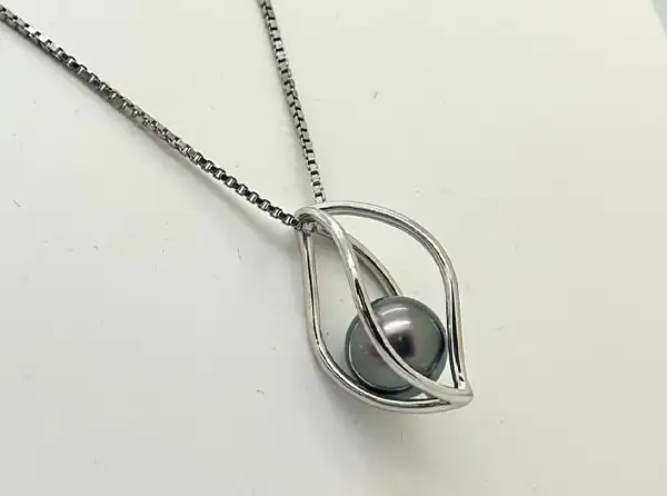 pendentifs-or-blanc-bora-bora-magasin-boutique-arc-en-ciel-bijouterie