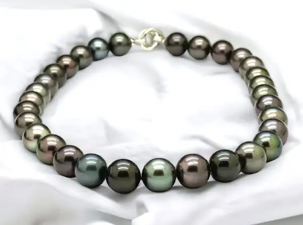 ziron-colliers-perles-bora-bora-bijouterie-boutique-magasin-arc-en-ciel