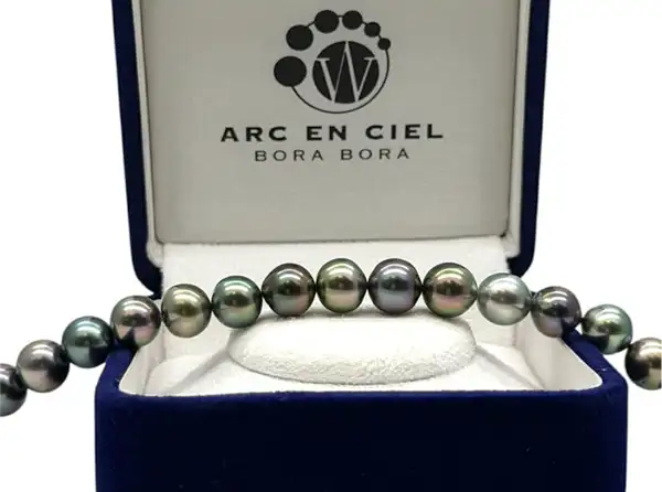 Full Pearls bracelet with Tahitian pearls from Arc en Ciel Bora Bora