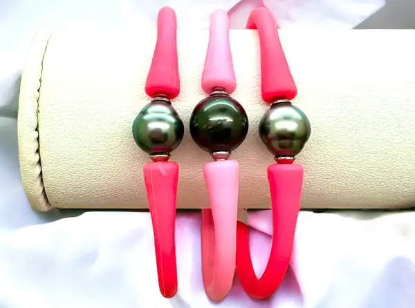 bracelet-silicone-jewelry-bora-bora-black-pearls-boutique-store-arc-en-ciel