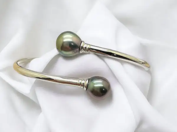 bracelet-white-gold-boutique-bora-bora-store-jewelry-black-pearls-arc-en-ciel