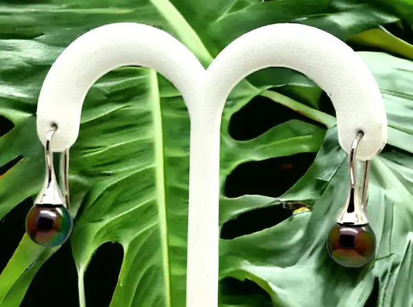 earrings-white-gold-boutique-black-pearls-jewelry-arc-en-ciel-bora-bora