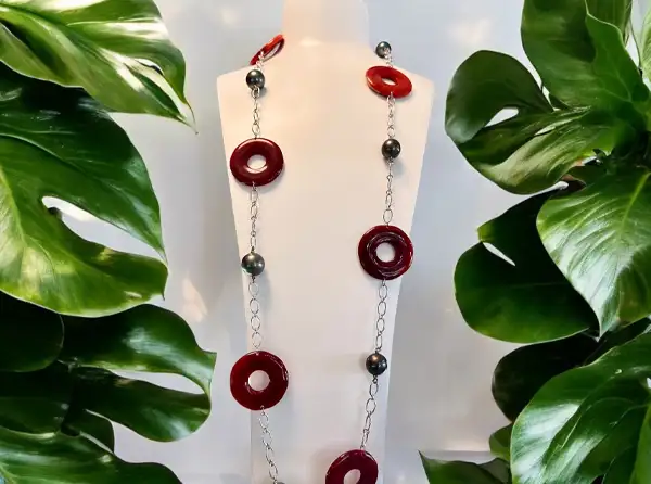 long-necklaces-white-gold-bora-bora-store-black-pearls-boutique-arc-en-ciel-jewelry