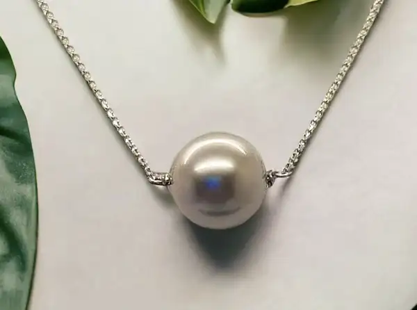 pendants-arc-en-ciel-store-black-pearls-boutique-jewelry-bora-bora-white-gold