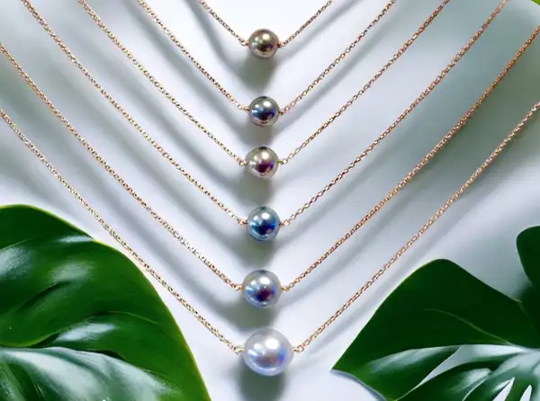 pendants-bora-bora-black-pearls-boutique-yellow-gold-jewelry-store-arc-en-ciel