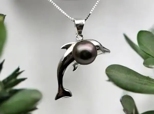 pendants-store-black-pearls-arc-en-ciel-boutique-jewelry-bora-bora-white-gold