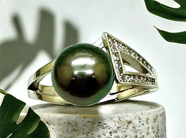ring-white-gold-boutique-bora-bora-jewelry-black-pearls-arc-en-ciel